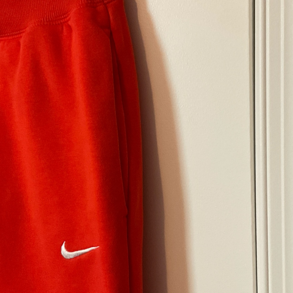 Nike Coral Sweatshirt and Joggers Set with White Swooshes - Picture 6 of 7